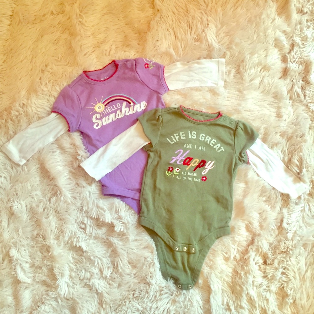2 babygirl Gap onesies (6-12M)